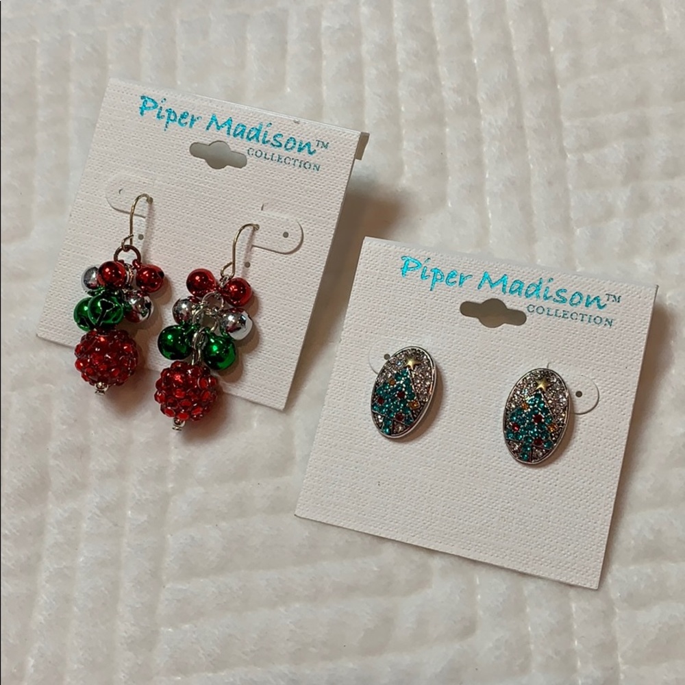 🎁 Piper Madison Christmas Holiday Earrings